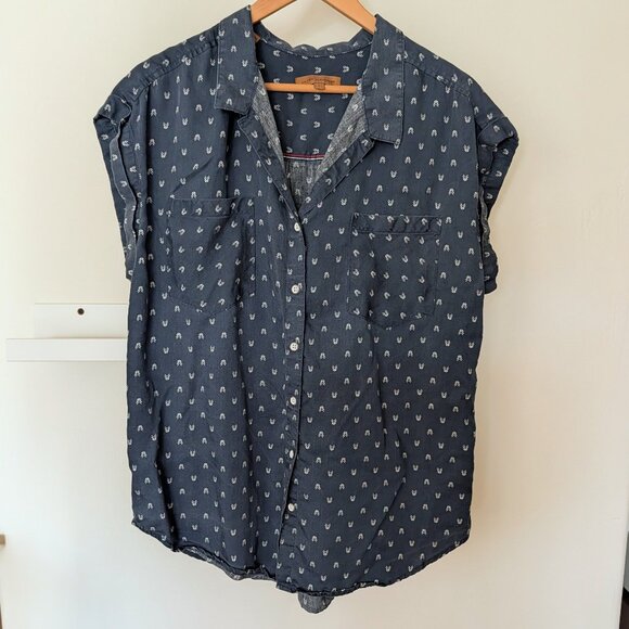 JACHS Girlfriend Tops - Jach's Girlfriend 100% Tencel Women's L Button Up Denim Blue Camp Shirt Top